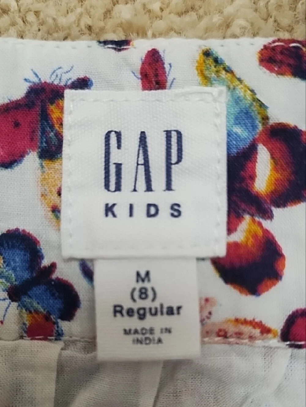 GAP lively butterfly
